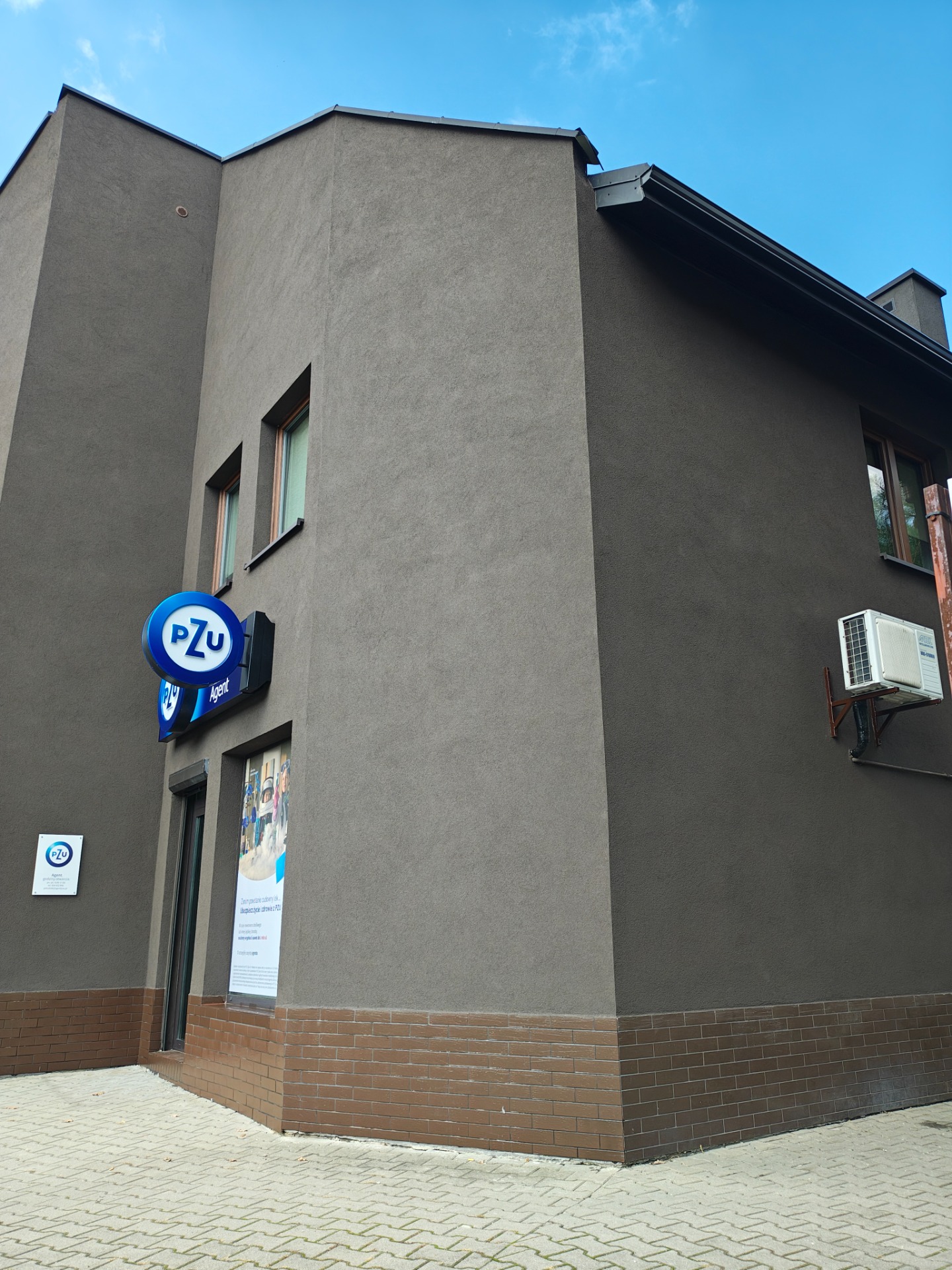 Zbrojenie ścian siatka elewacyjną i wyprawa tynkarska KABE